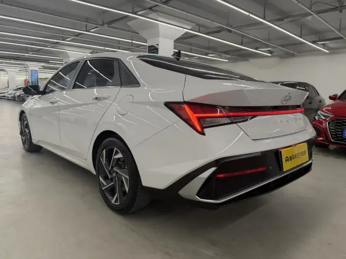 Hyundai Ioniq 2023 Model 1.5L CVT LUX Premium Edition