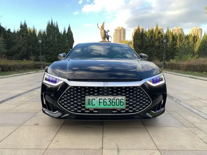 BYD Han DM 2024 Model DM-i Honor Edition 121KM Zunrong Model