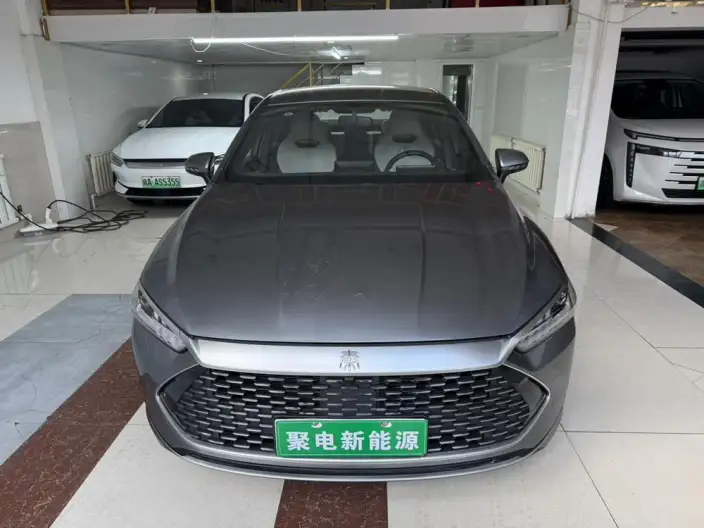 BYD Qin PLUS DM 2024 Model Honor Edition DM-i 55KM Leading Model