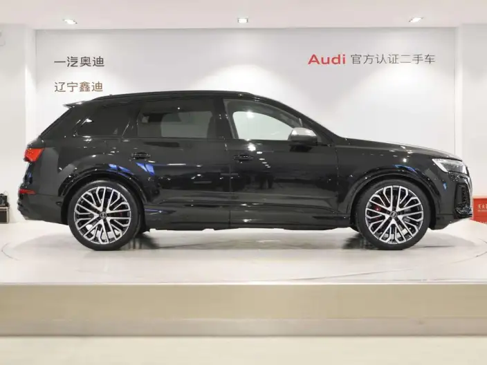 AUDI SQ7 2024 Model 4.0 TFSI – фото 5