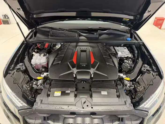 AUDI SQ7 2024 Model 4.0 TFSI – фото 6