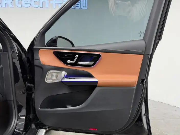 Mercedes-Benz GLC 2026 Model GLC 300 L 4MATIC Dynamic Model 5 seat – фото 10