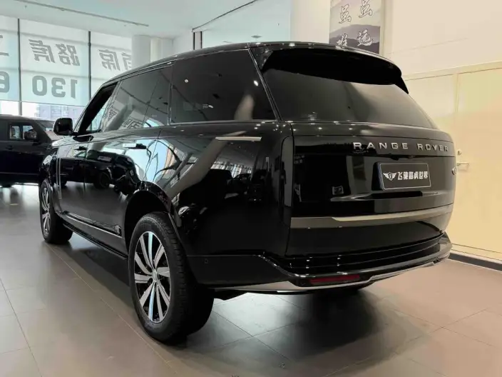Range Rover 2025 Model 3.0 L6 400PS Shengshi Extended Edition