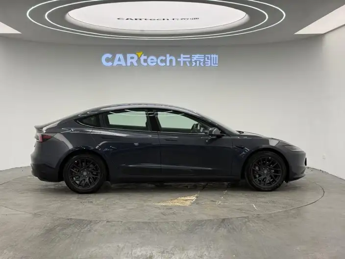 Model 3 2025 Model Facelift Rear-wheel drive version – фото 8