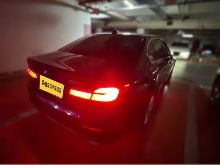 BMW 5 Series 2022 Model Facelift II 525Li Luxury Set
