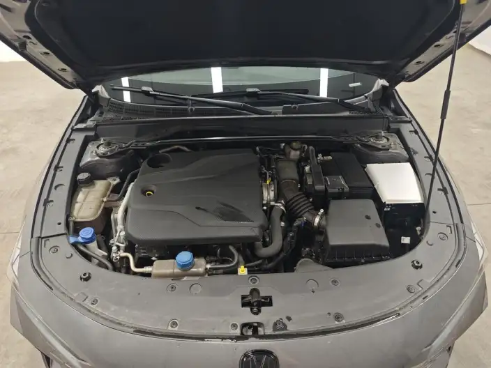 Changan UNI-V 2022 Model 1.5T Noble Model – фото 10