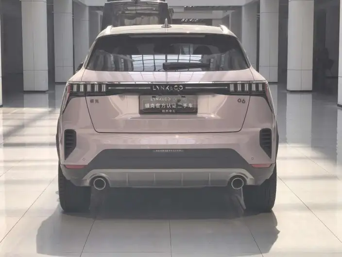 Lynk & Co 06 2023 Model Remix 1.5T Shero – фото 6