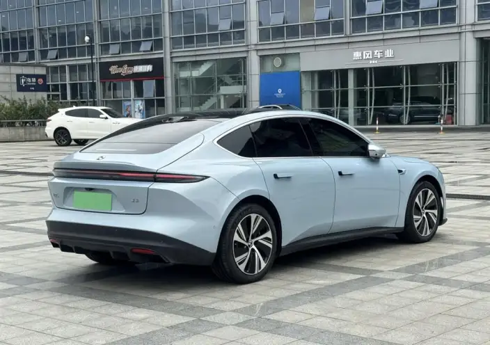 NIO ET5 2022 Model 75kWh – фото 6