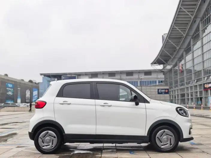 Leapmotor T03 2024 Model 200 Light Edition – фото 7