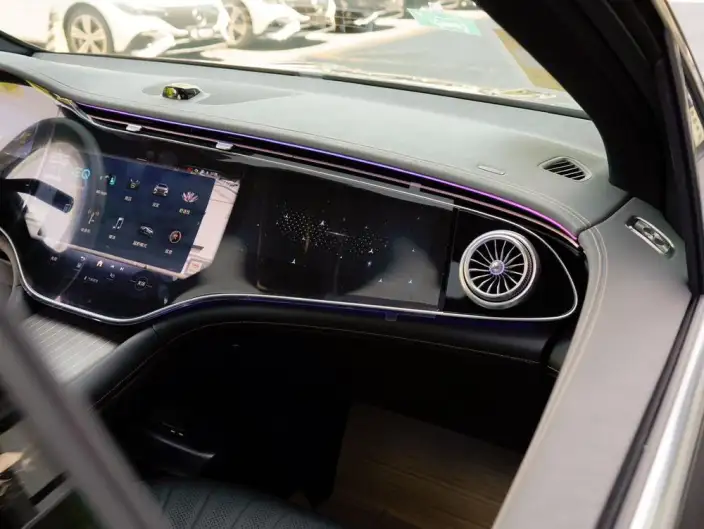 Mercedes-Benz EQS SUV 2025 Model EQS 500 4MATIC – фото 7