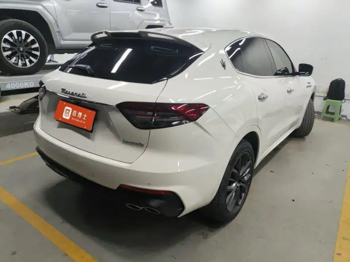 Levante 2022 Model 3.0T Modena