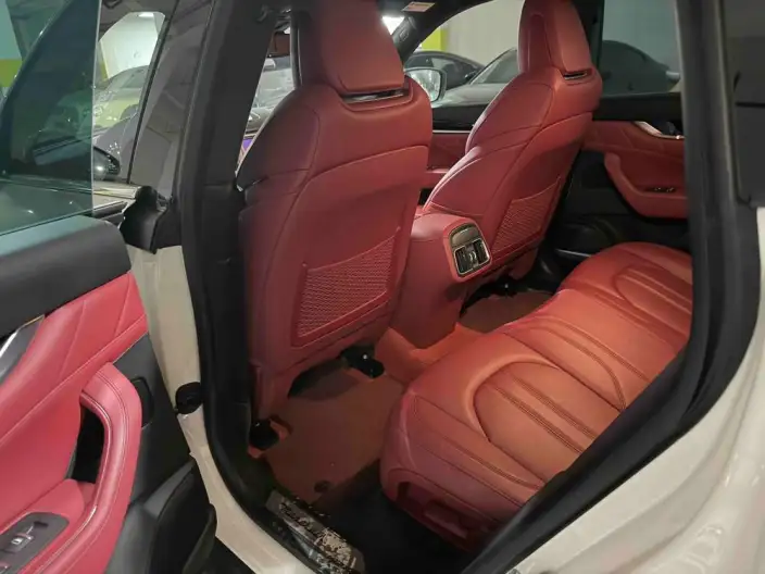 Levante 2022 Model 3.0T Modena – фото 9