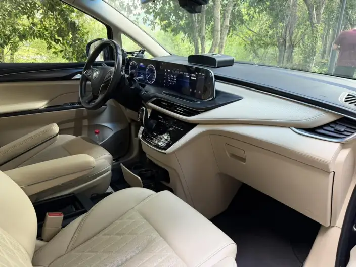 Buick GL8 2022 Model ES Luzun 653T Luxury Model – фото 9