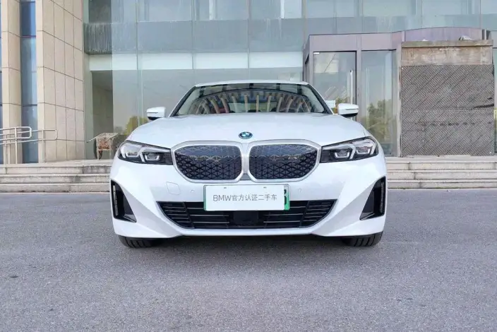 BMW i3 2025 Model eDrive35L