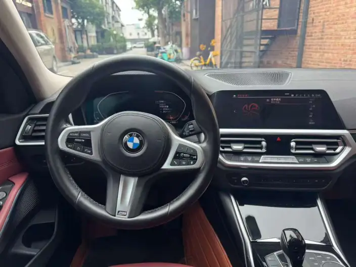 BMW 3 Series 2022 Model Facelift 320Li M Sports Set – фото 9