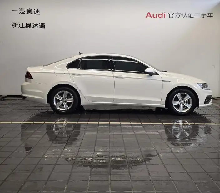 Volkswagen Lamando 2021 Model 230TSI DSG Fashion edition – фото 5
