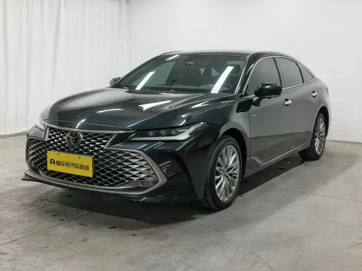 Toyota Avalon 2024 Model Intelligent Hybrid 2.5L E-CVT XLE Premium Edition