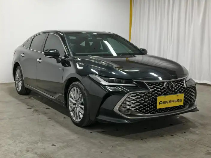 Toyota Avalon 2024 Model Intelligent Hybrid 2.5L E-CVT XLE Premium Edition
