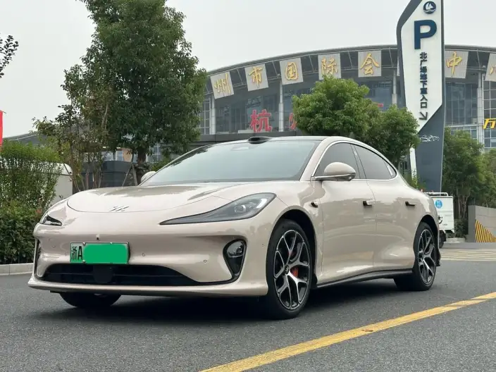IM L6 2025 Model Max+ 74kWh