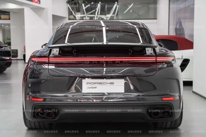 Panamera 2024 Model Panamera Executive Extended Edition 2.9T – фото 5
