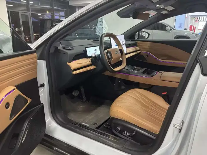Geely Galaxy E8 PHEV 2025 Model 130km EM-P Galaxy Edition – фото 8