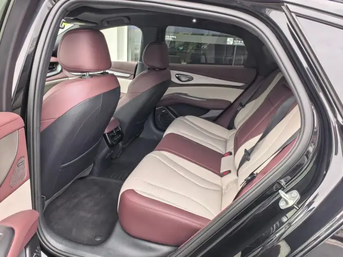 BYD Seal 07DM 2026 Model DM-i 230KM Flagship Model – фото 7