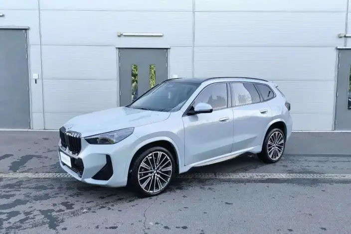BMW X1 2026 Model xDrive25Li M Sports Night Set