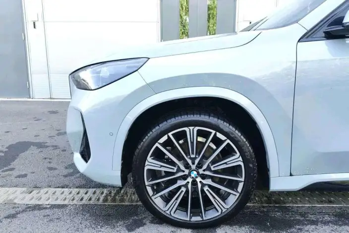 BMW X1 2026 Model xDrive25Li M Sports Night Set – фото 7