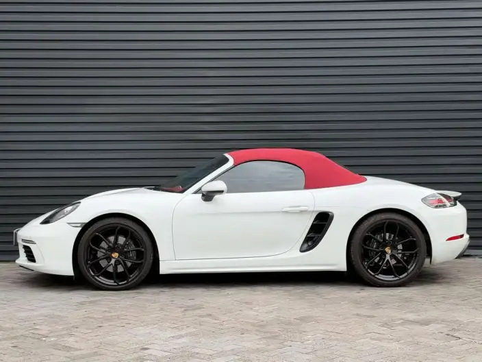 Porsche 718 2023 Model Boxster Style Edition 2.0T – фото 9