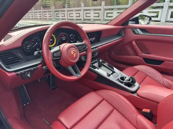 PORSCHE 911 2022 Model Targa 4 3.0T – фото 7