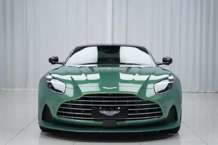 Aston Martin DB12 2024 Model 4.0T V8 Coupe – фото 2
