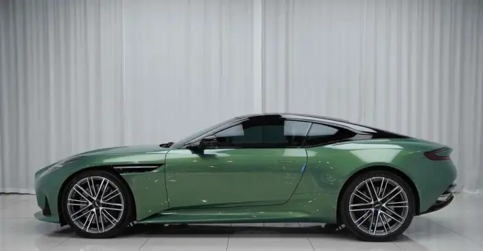 Aston Martin DB12 2024 Model 4.0T V8 Coupe – фото 3