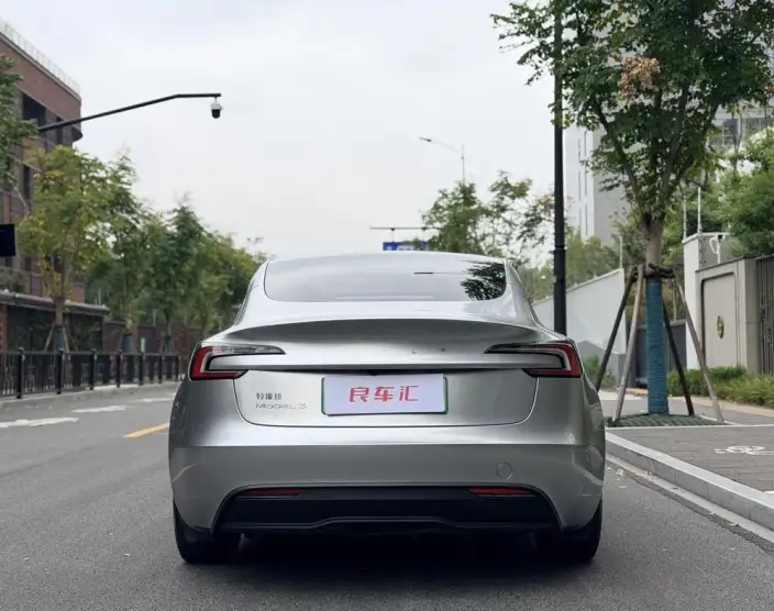 Model 3 2023 Model Rear-wheel drive version – фото 5