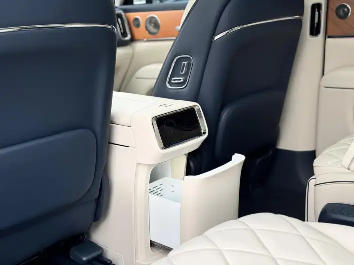 Aito M9 2026 Model Extended Range Ultra VI seat Edition – фото 8