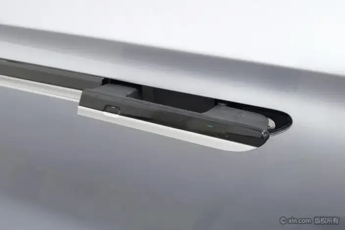 Lincoln Z 2022 Model i Xiang Zun Shang Edition – фото 8