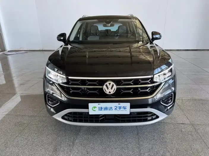 Volkswagen Tayron 2024 Model 330TSI 2WD Luxury Plus Advanced version