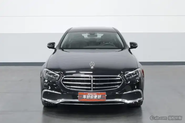Mercedes-Benz E-Class 2023 Model E 300 L Fashion Model sedan – фото 2