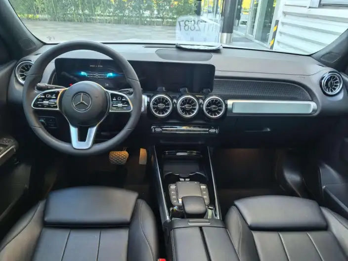 Mercedes-Benz GLB 2022 Model GLB 200 Fashion Model – фото 8