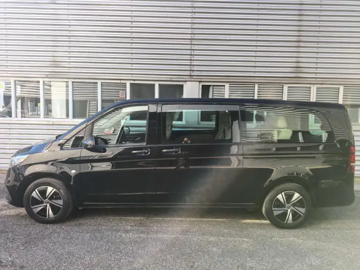 Viano 2024 Model 2.0T Business Edition 7 seat – фото 3