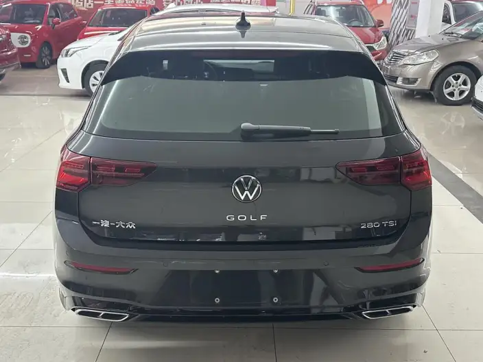 Volkswagen Golf 2023 Model Facelift 280TSI DSG R-Line – фото 5