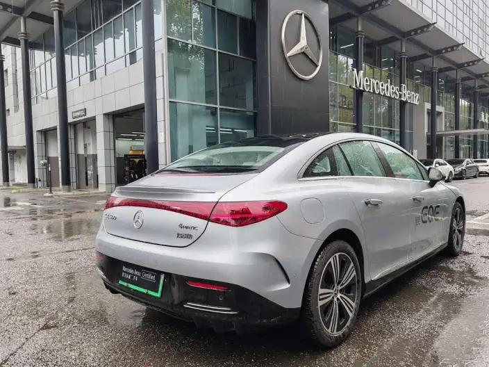 Mercedes-Benz EQE 2025 Model EQE 500 4MATIC Deluxe Edition – фото 7
