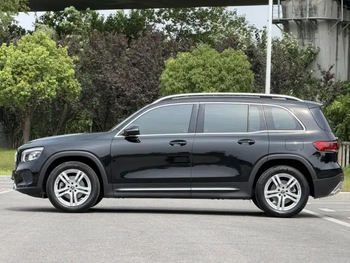 Mercedes-Benz GLB 2022 Model GLB 200 Fashion Model – фото 3