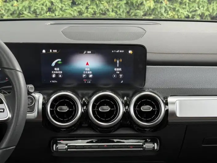 Mercedes-Benz GLB 2022 Model GLB 200 Fashion Model – фото 10