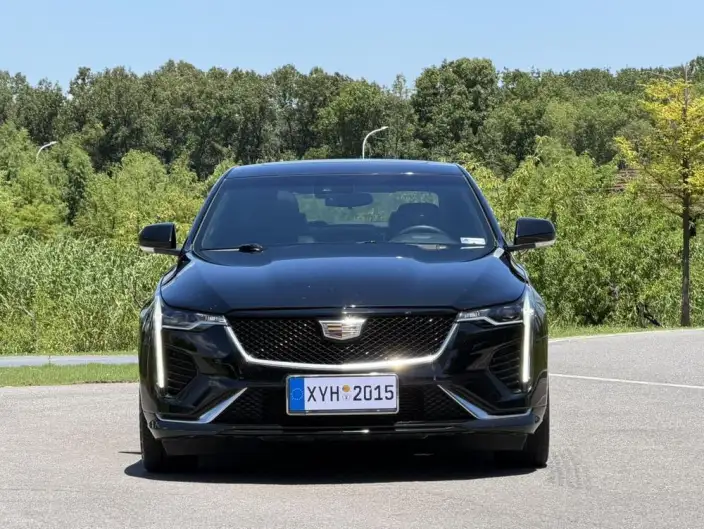 Cadillac CT4 2022 Model 28T Fashion Model
