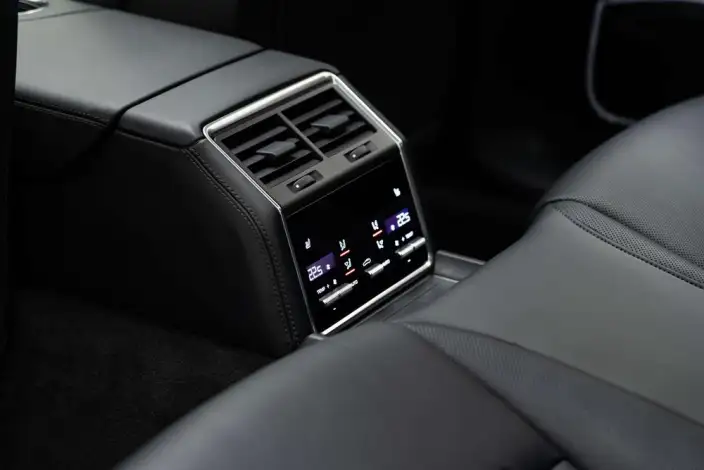 Panamera 2023 Model Facelift Panamera 2.9T Platinum edition – фото 6