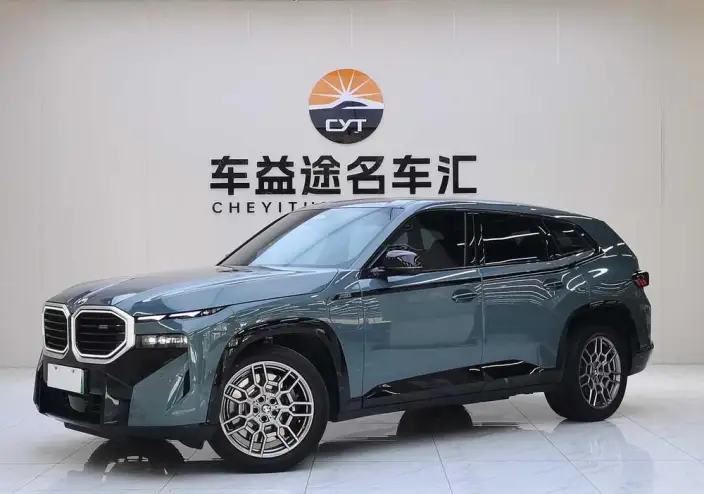 BMW XM 2023 Model 50e – фото 1