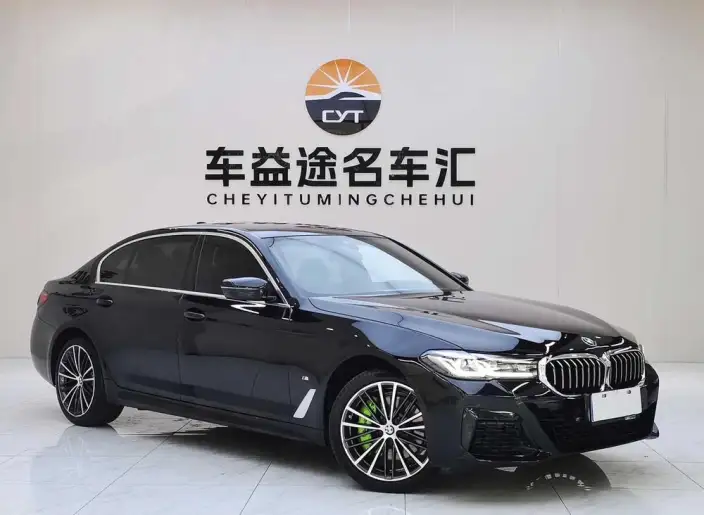 BMW 5 Series 2022 Model 530Li Leading Model M Sports Set – фото 3