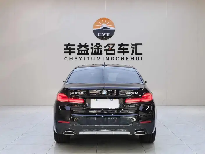 BMW 5 Series 2022 Model 530Li Leading Model M Sports Set – фото 5
