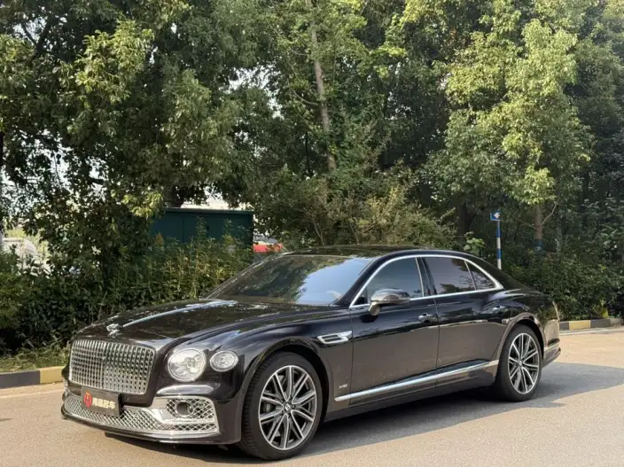 Continental Flying Spur 2022 Model 6.0T W12 Standard Edition