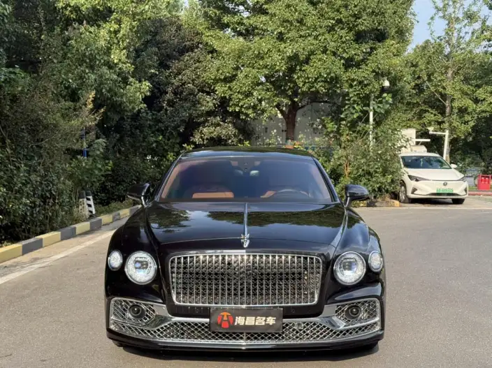 Continental Flying Spur 2022 Model 6.0T W12 Standard Edition